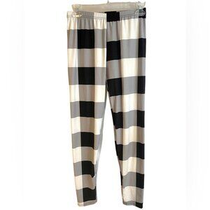 Buffalo  Plaid Leggings Ladies Medium Grey Scale